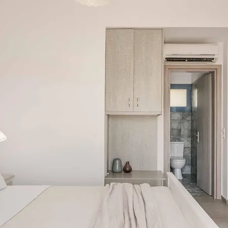 فيلة Seahorse Skala Spathíon