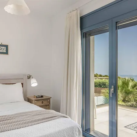 Seahorse Skala Villa
