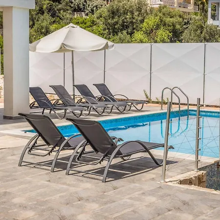 Seahorse Skala וילה